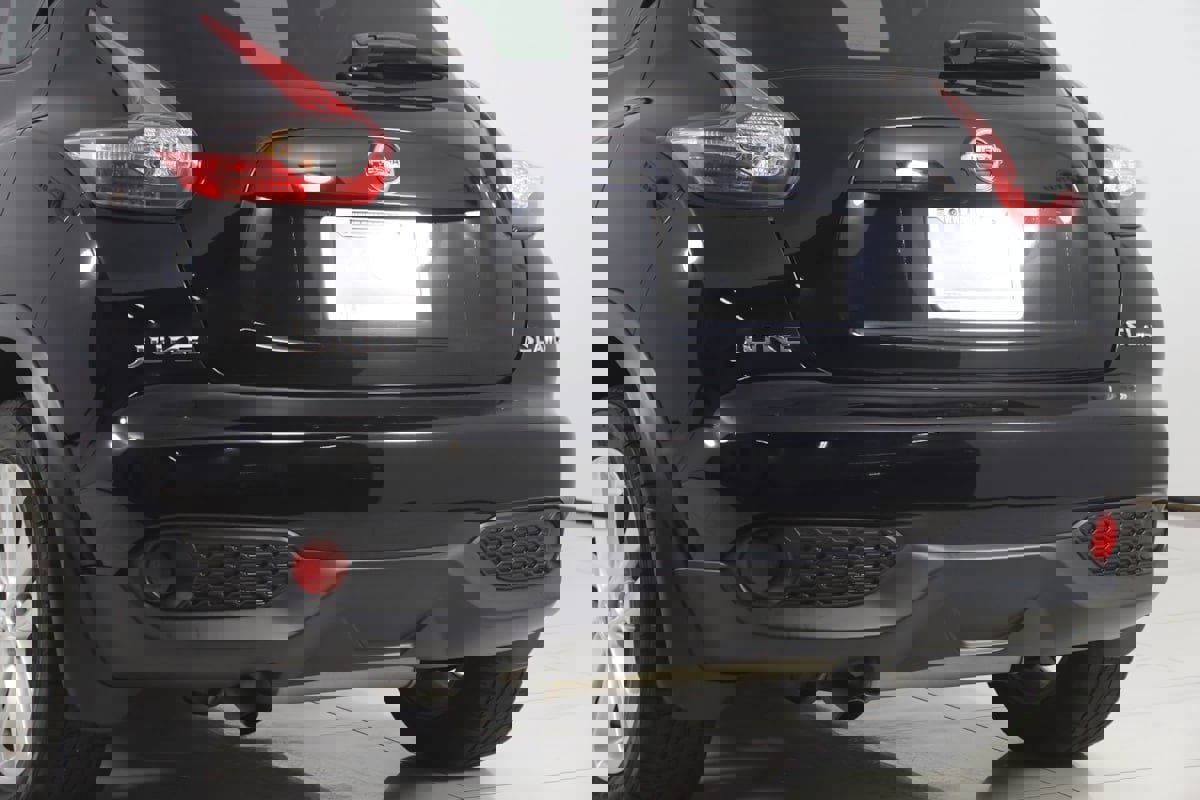 Used 2016 Nissan Juke SL image 22