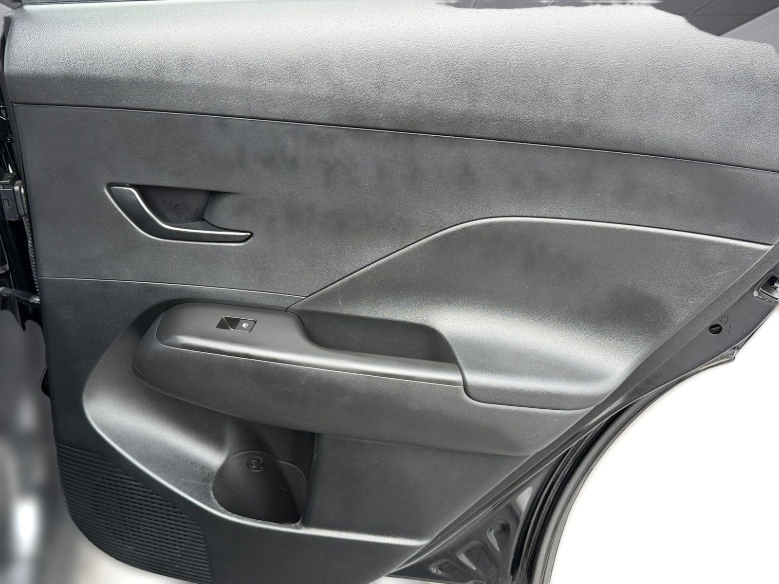 Used 2026 Hyundai Kona SEL Sport FWD image 15