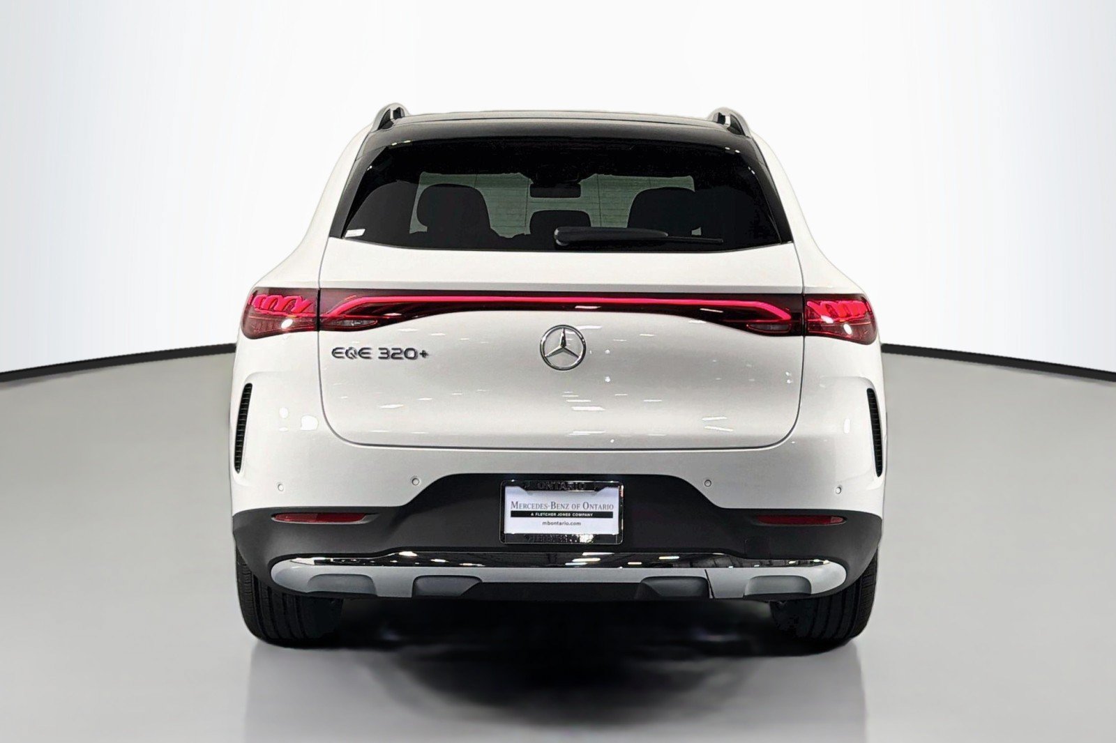 New 2027 Mercedes-Benz EQE 320+ SUV image 3