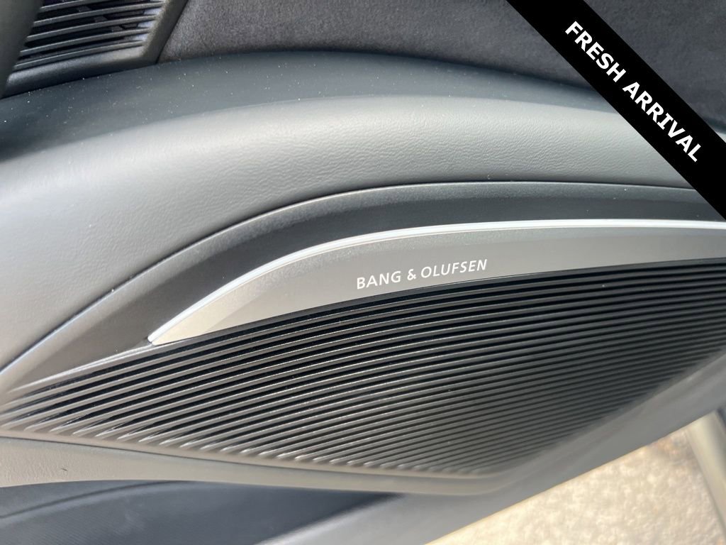 Used 2019 Audi TT RS w/ Technology Package image 11