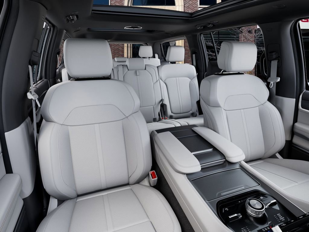 New 2026 Jeep Grand Wagoneer Summit image 16