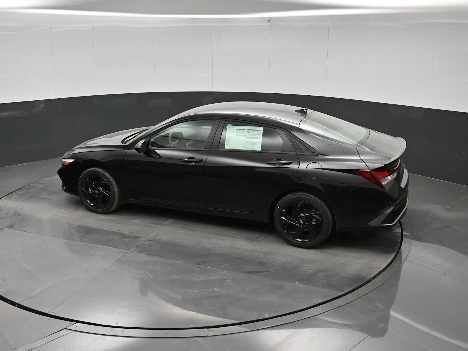 New 2026 Hyundai Elantra Sport FWD image 28