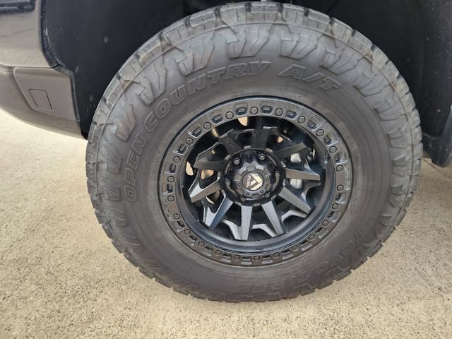 Used 2024 Chevrolet Silverado 1500 ZR2 w/ Technology Package AWD/4WD image 9