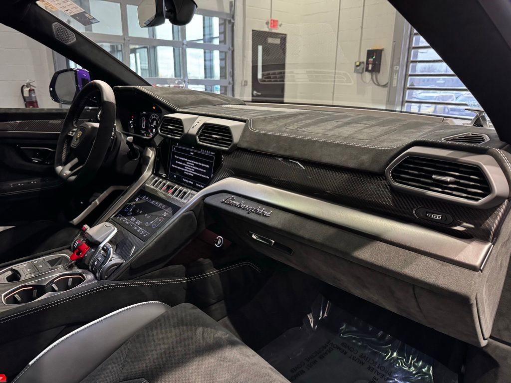 Used 2024 Lamborghini Urus Performante image 69