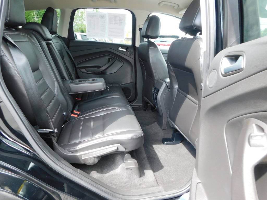 Used 2017 Ford Escape Titanium FWD image 21
