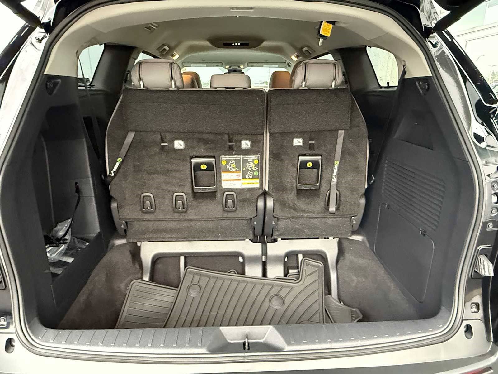 Certified 2026 Toyota Sienna LE AWD/4WD image 23