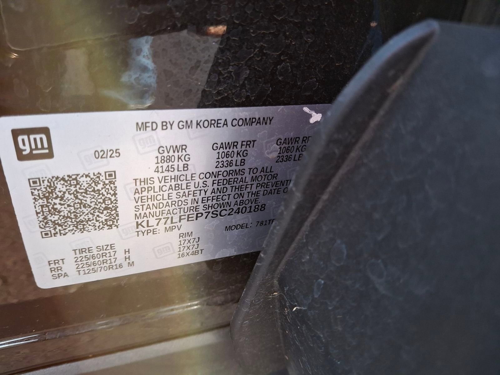 Certified 2025 Chevrolet Trax LS image 27