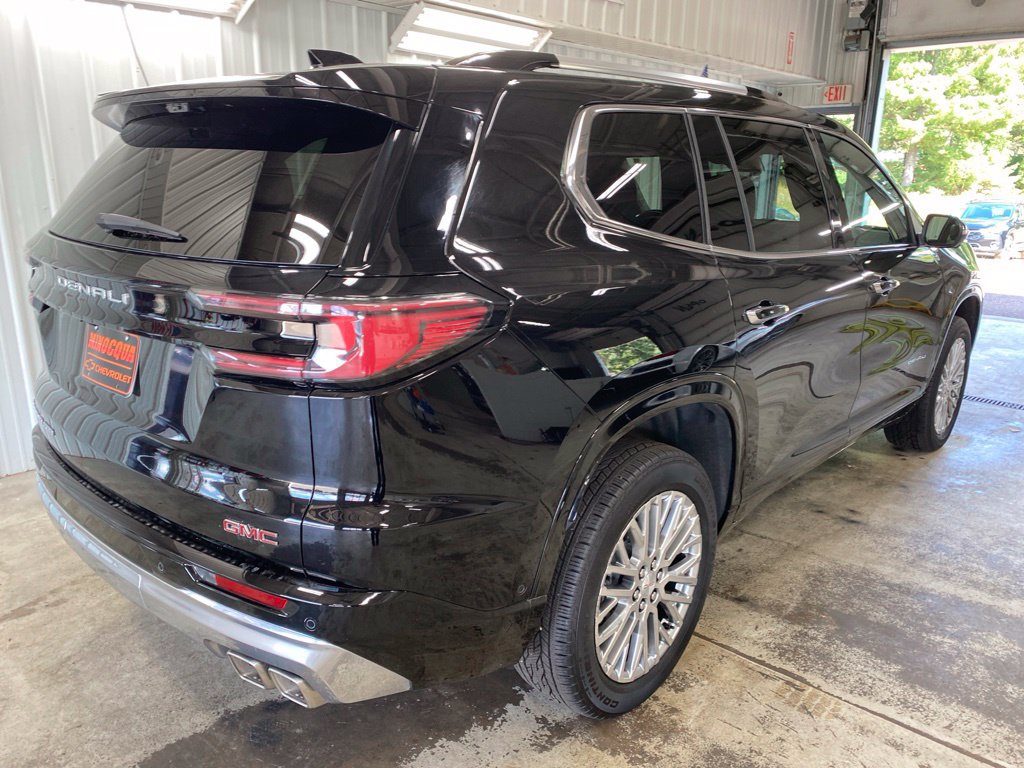 Used 2026 GMC Acadia Denali w/ Super Cruise Package AWD/4WD image 13