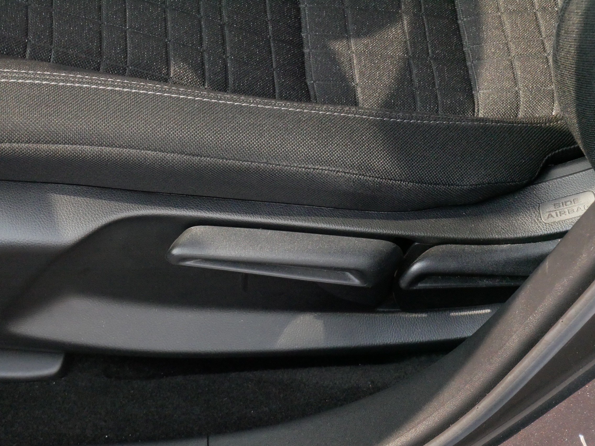 Used 2024 Honda HR-V LX image 20
