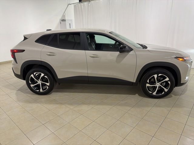 New 2026 Chevrolet Trax RS image 6