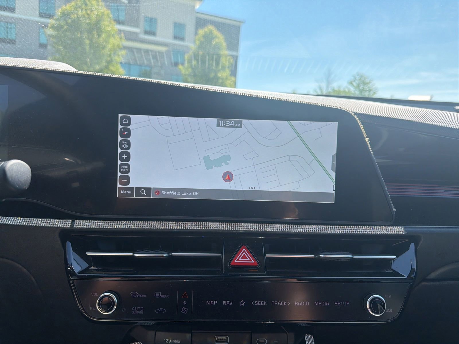 Used 2023 Kia Niro EX FWD image 10