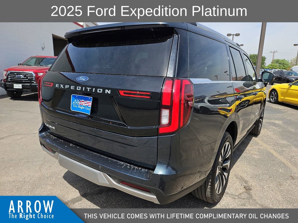 Used 2025 Ford Expedition Platinum w/ Driver's Package image 12