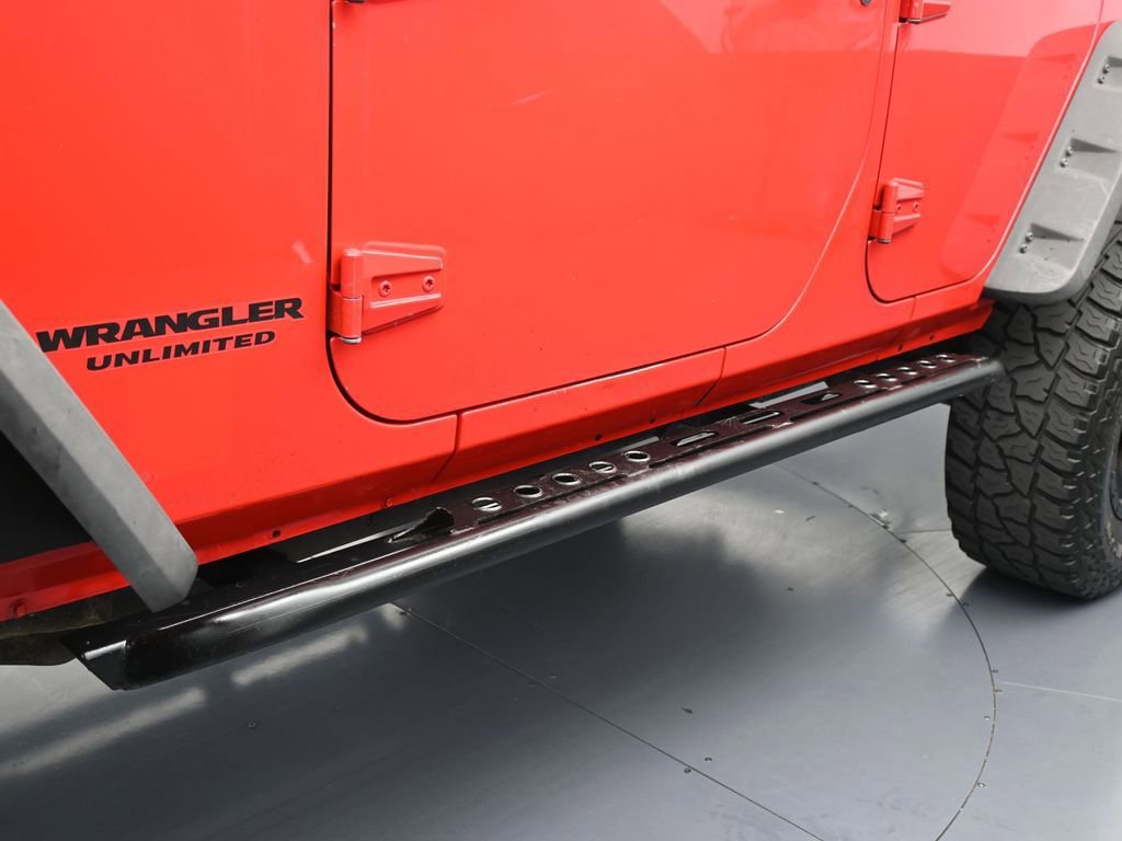 Used 2014 Jeep Wrangler Unlimited Rubicon image 31