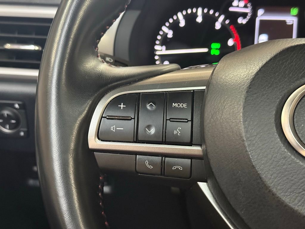 Used 2023 Lexus GX 460 Luxury w/ Accessory Package image 21