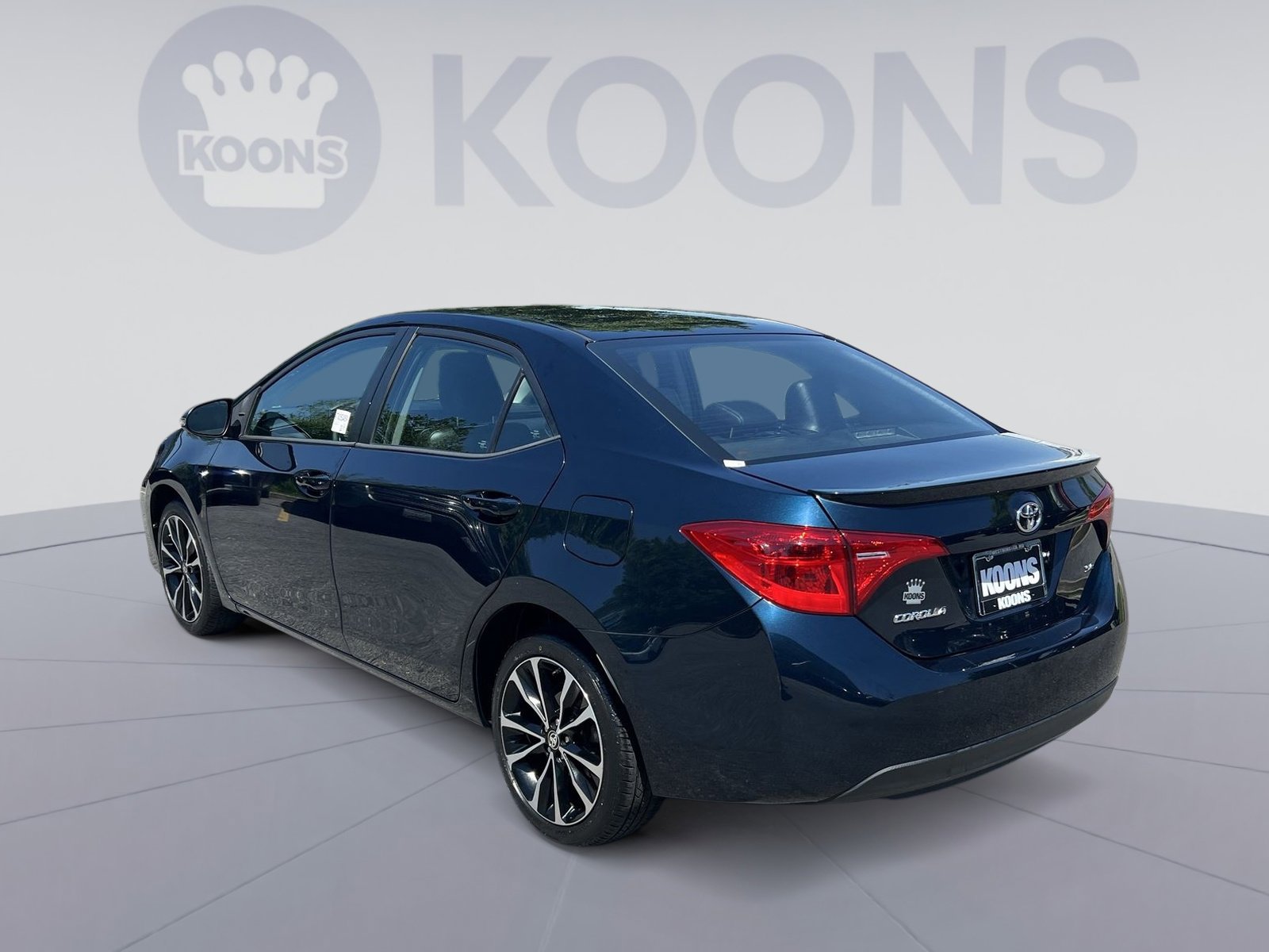 Used 2019 Toyota Corolla SE FWD image 4
