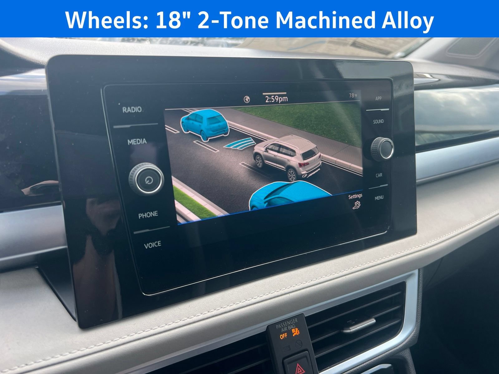 New 2026 Volkswagen Taos SE FWD image 13