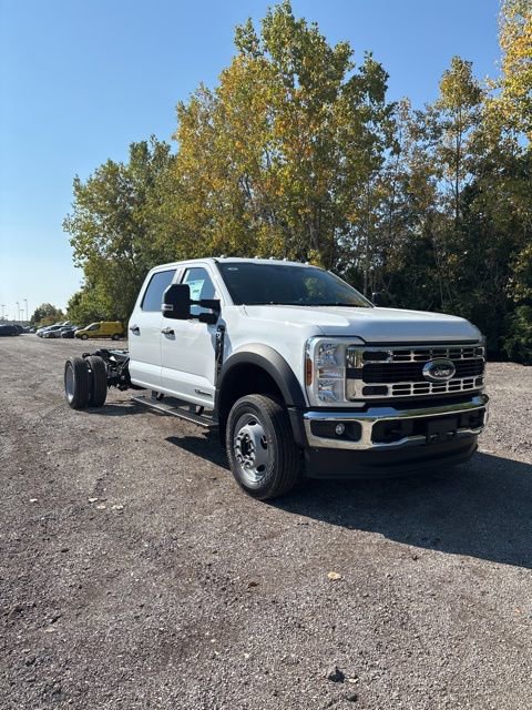 New 2026 Ford F550 4x4 Crew Cab image 1