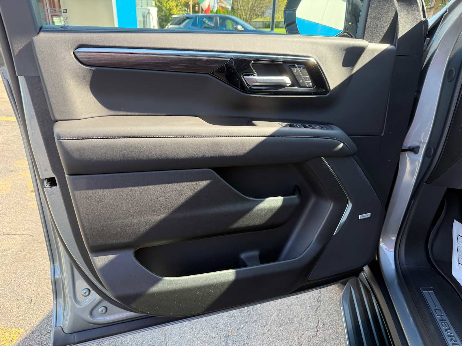 New 2026 Chevrolet Tahoe LT w/ Comfort Package image 12
