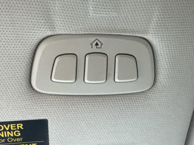 Used 2022 Lincoln Corsair Reserve w/ Equipment Group 201A image 22