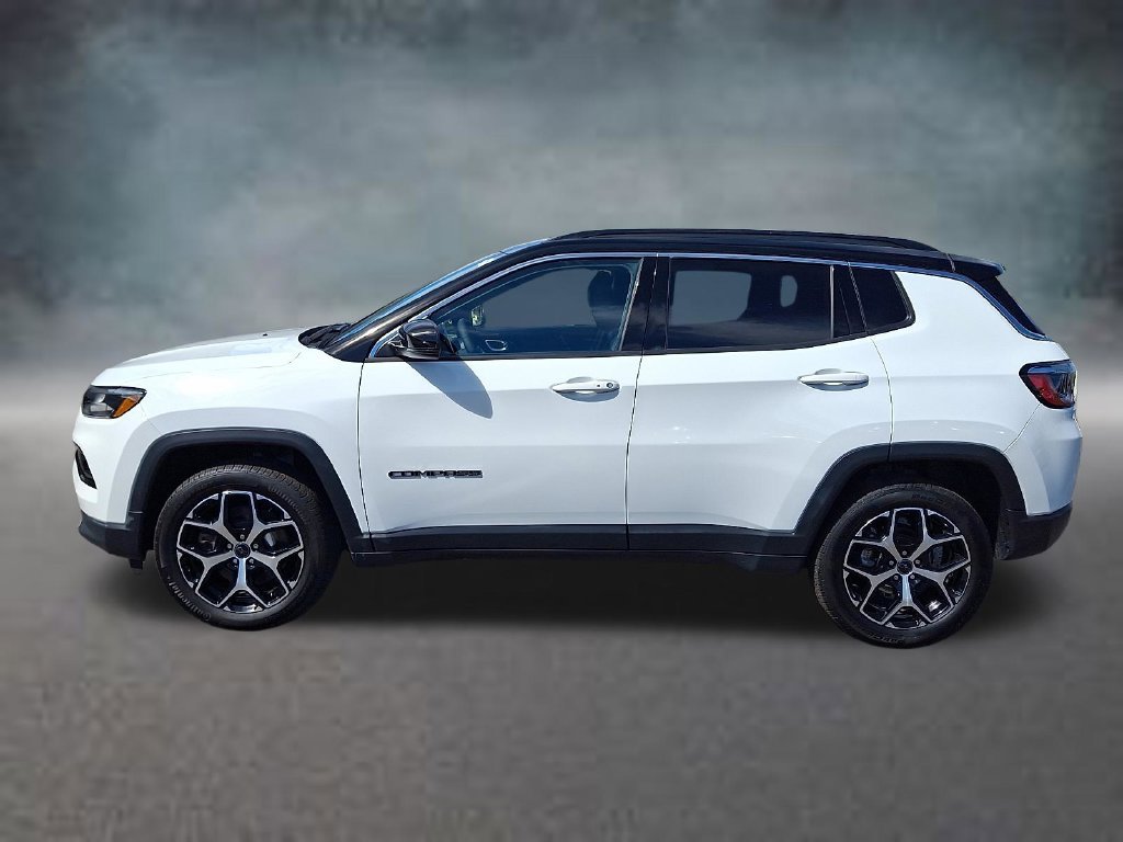 Used 2025 Jeep Compass Limited AWD/4WD image 9