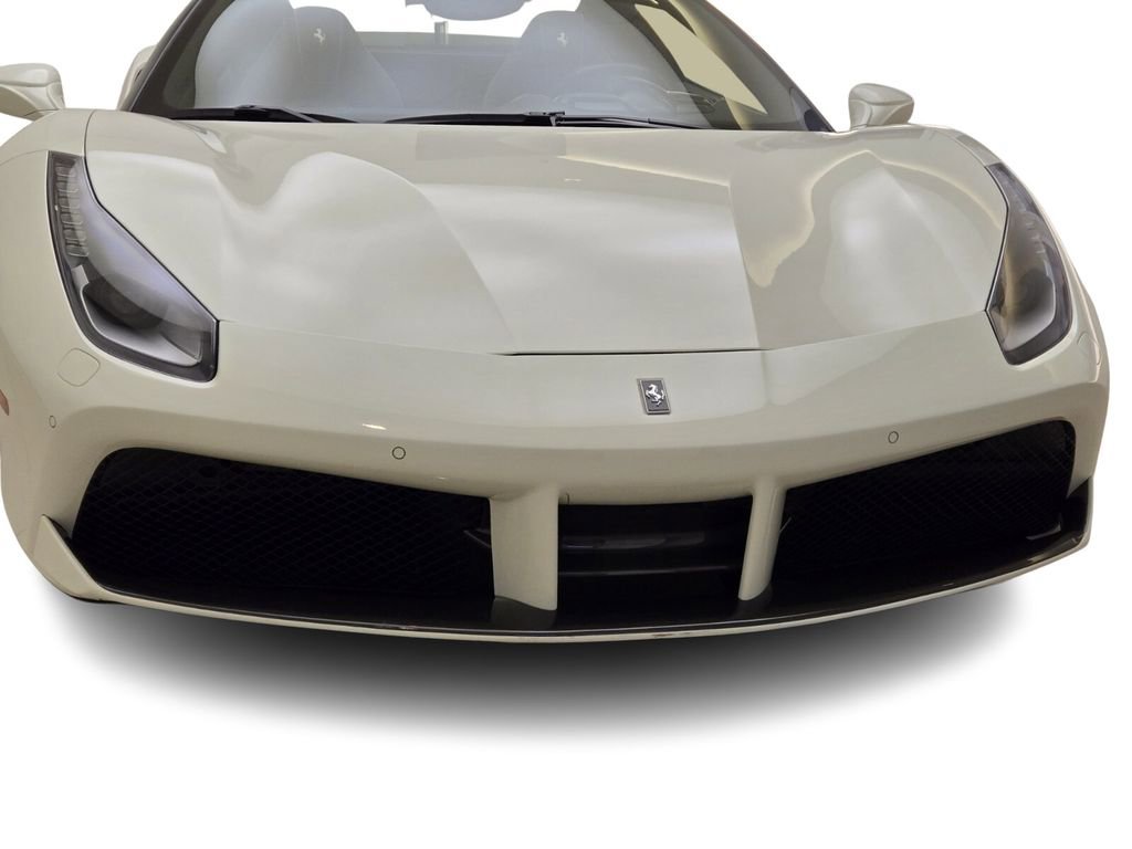 Used 2018 Ferrari 488 Spider image 4