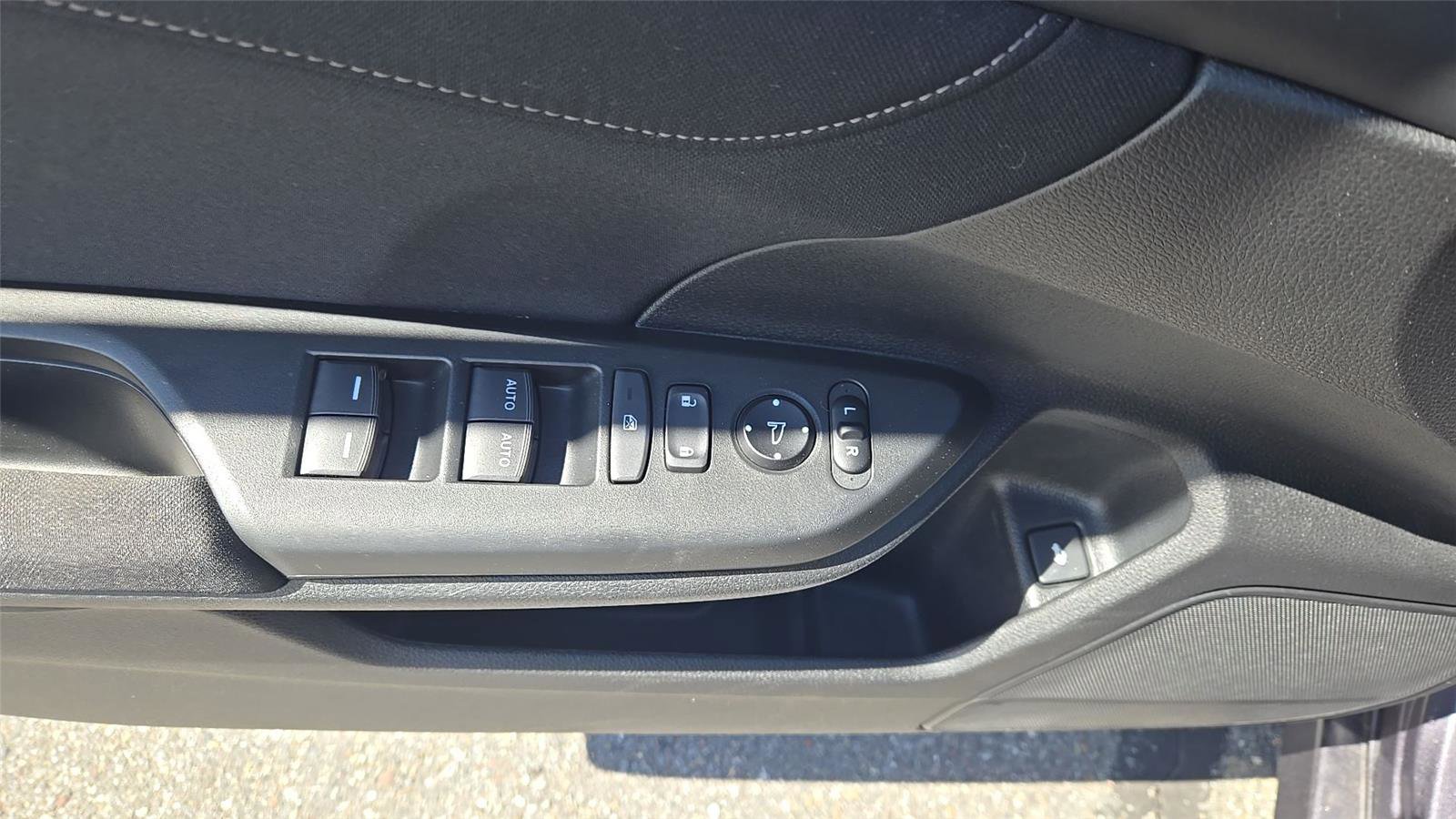 Used 2020 Honda Civic EX image 15