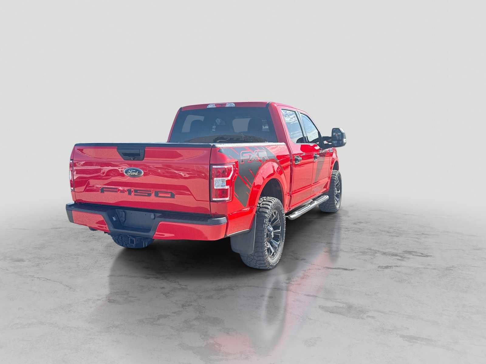 Used 2018 Ford F150 XLT w/ Trailer Tow Package AWD/4WD image 6