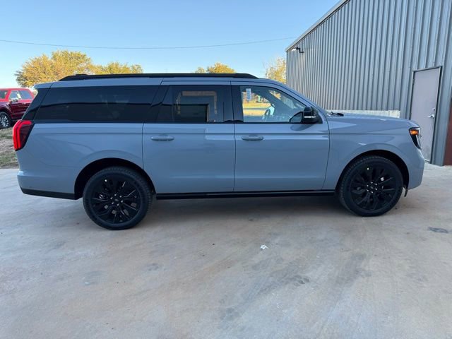 New 2025 Ford Expedition Max Platinum w/ Stealth Appearance Package image 9