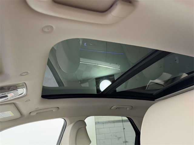 New 2026 Genesis GV70 2.5T Advanced image 32