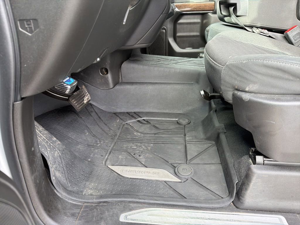 Used 2020 GMC Sierra 1500 SLE w/ Remote Start Package image 24