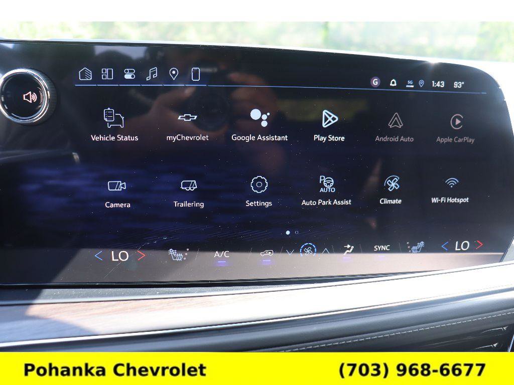 New 2026 Chevrolet Suburban Z71 image 15