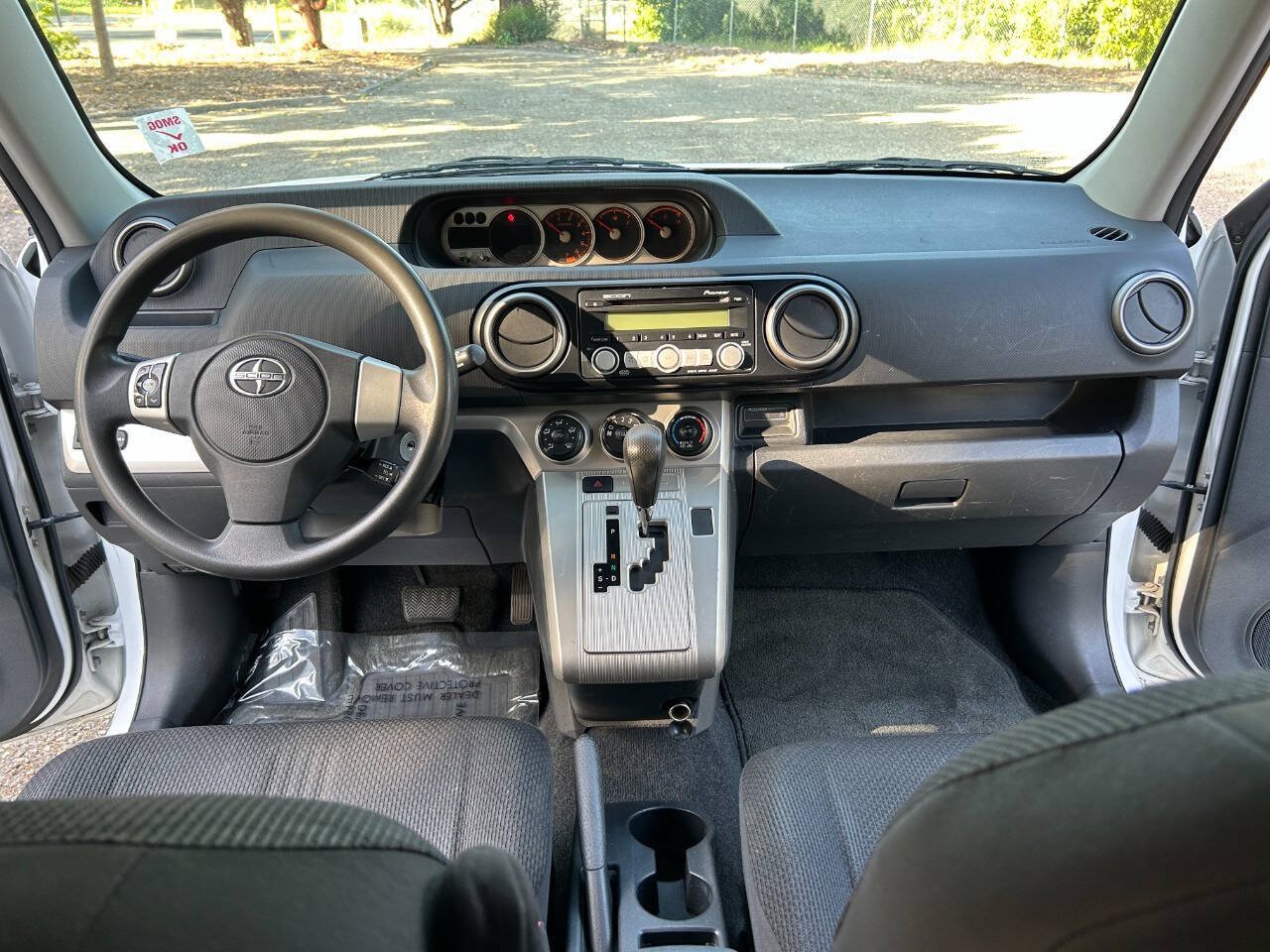Used 2008 Scion xB FWD image 35