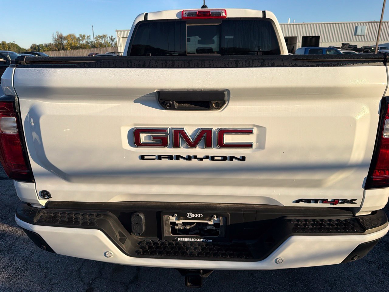 Used 2024 GMC Canyon AT4X AWD/4WD image 5