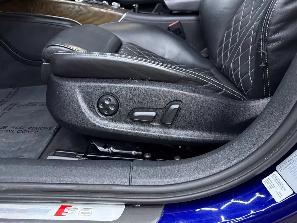 Used 2013 Audi S6 Prestige AWD/4WD image 14