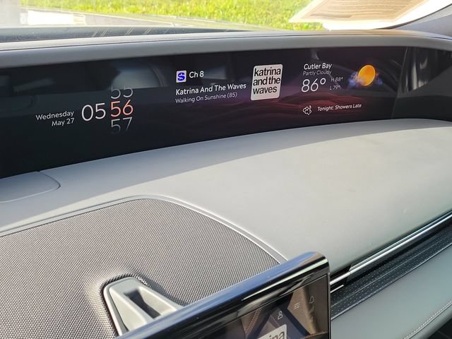 Certified 2024 Lincoln Nautilus Premier w/ Jet Appearance Package AWD/4WD image 22