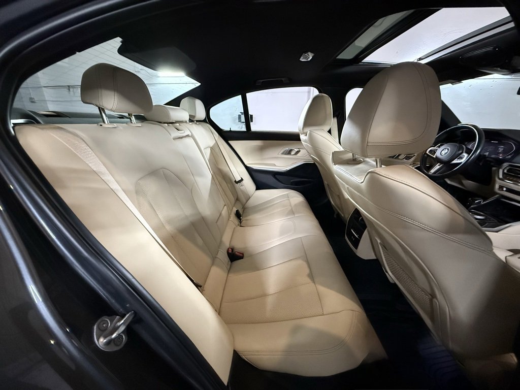 Used 2022 BMW M340i xDrive w/ Driving Assistance Package image 27