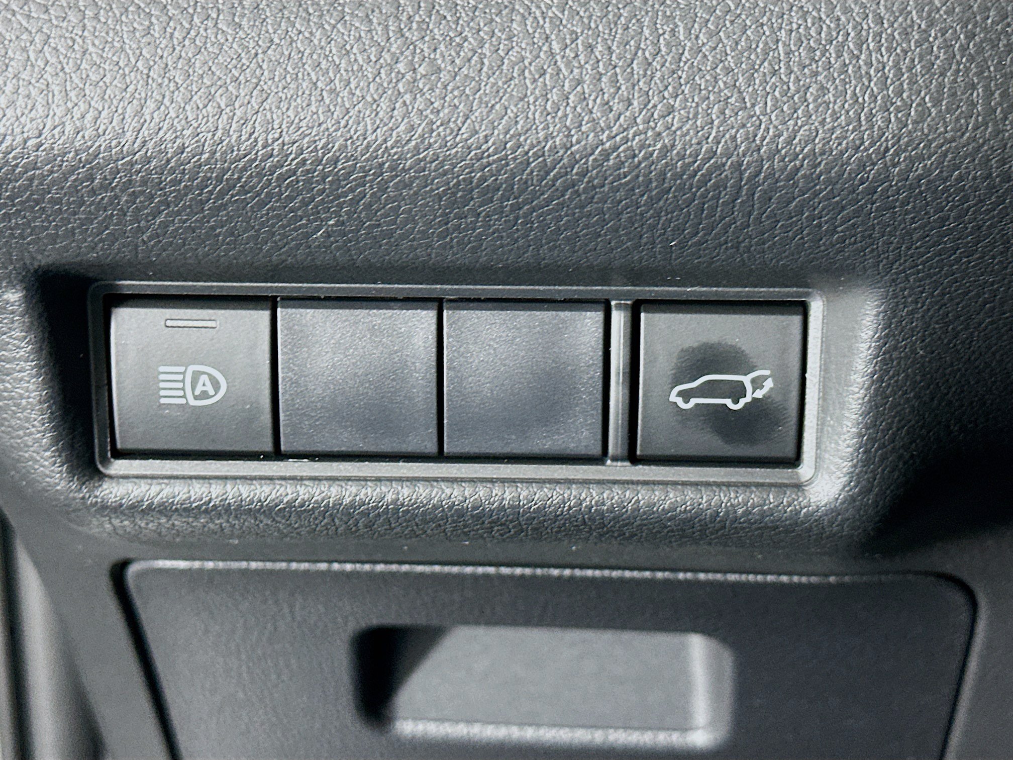 Used 2026 Toyota Grand Highlander FWD image 17