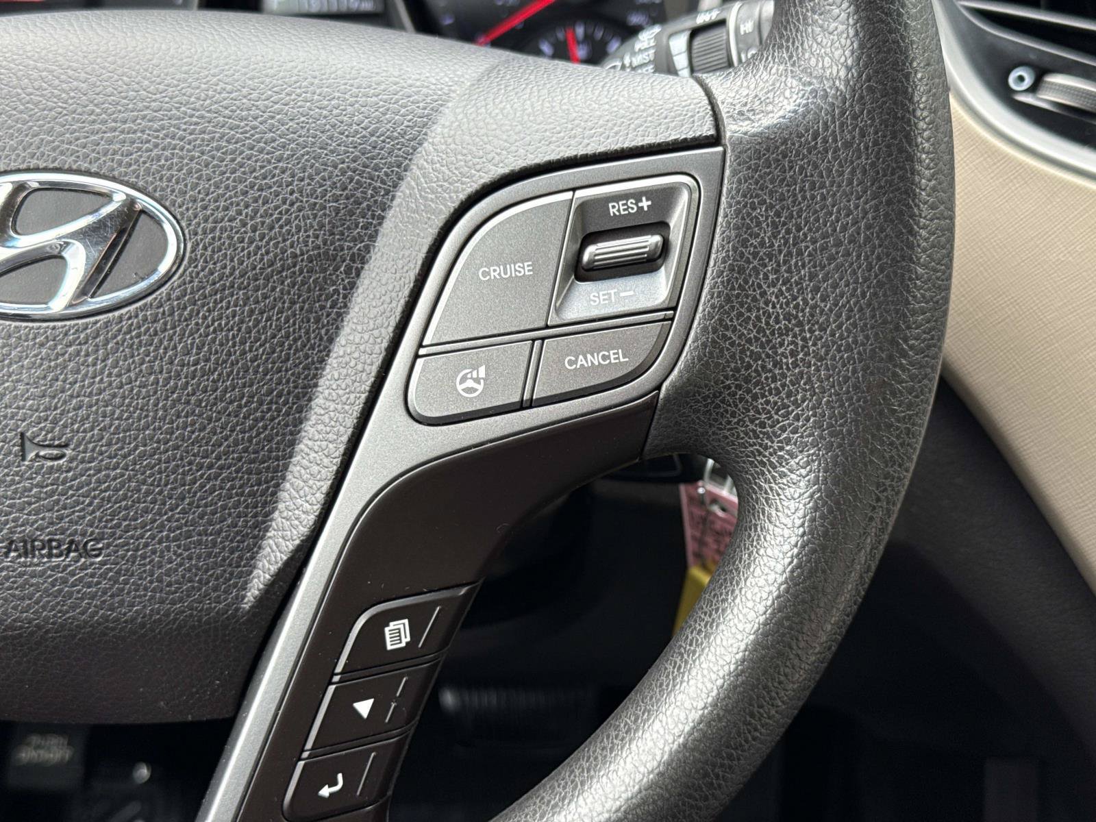 Used 2014 Hyundai Santa Fe Sport AWD/4WD image 14