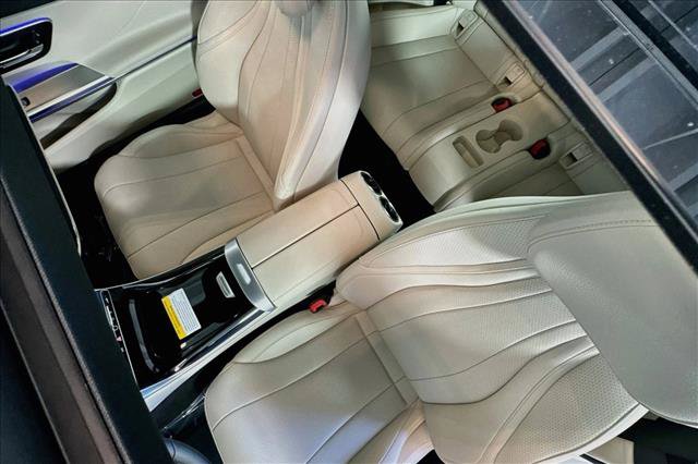 New 2027 Mercedes-Benz CLE 300 4MATIC Coupe image 19