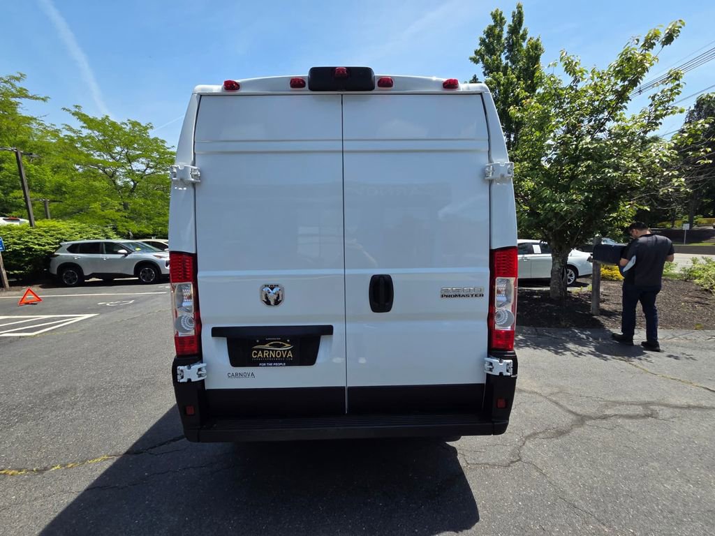 Used 2026 RAM ProMaster 2500 w/ Convenience Group FWD image 6