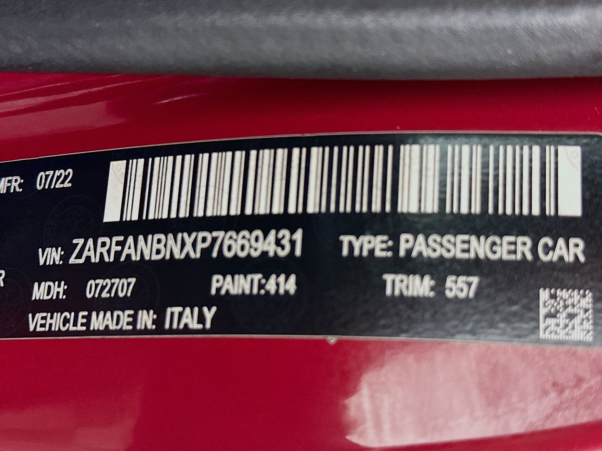 Used 2023 Alfa Romeo Giulia Veloce AWD/4WD image 38