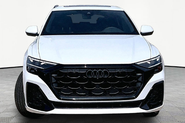 New 2026 Audi Q8 Premium Plus AWD/4WD image 3