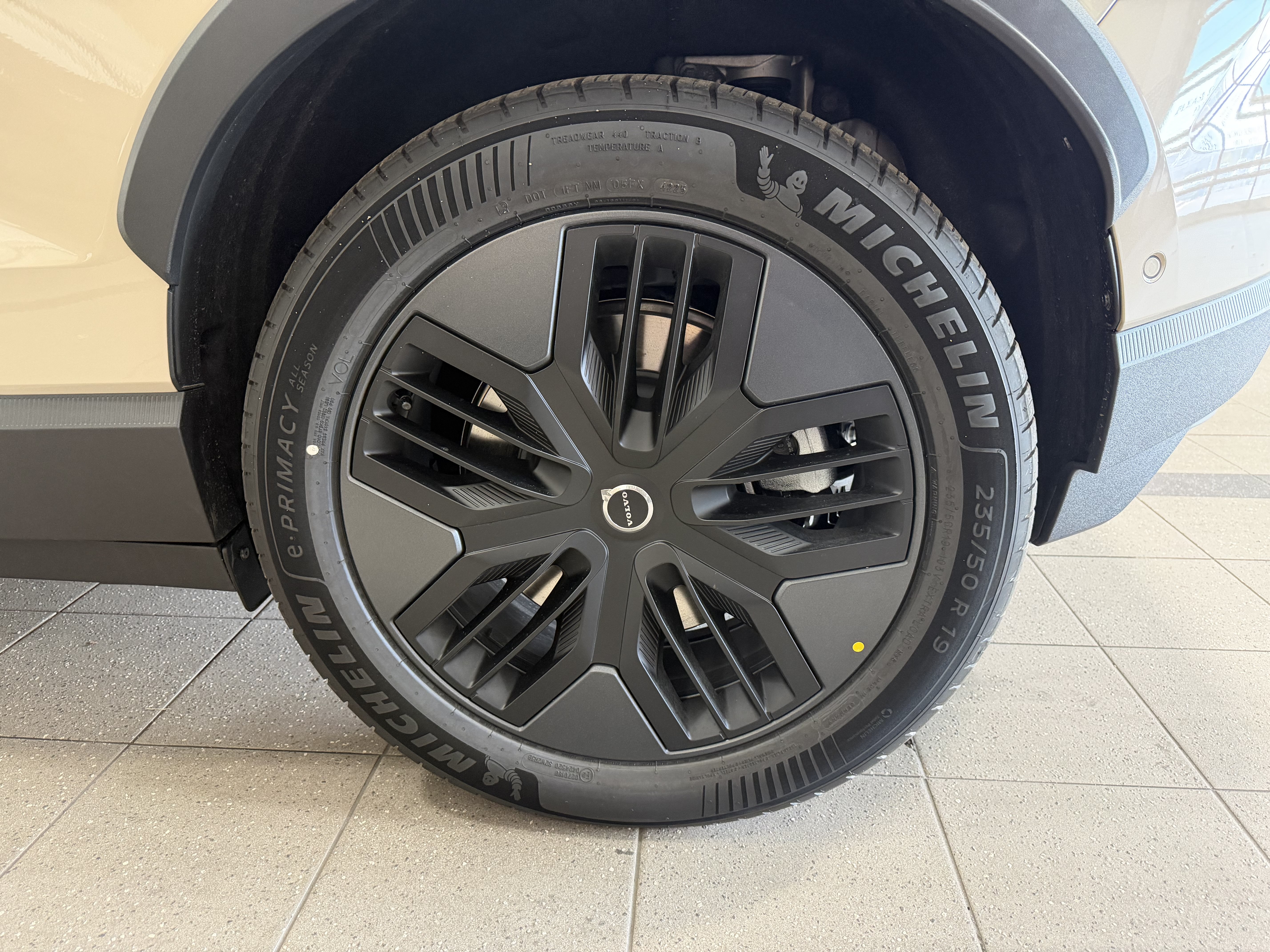New 2026 Volvo EX30 Cross Country Ultra w/ Protection Package Premier AWD/4WD image 7