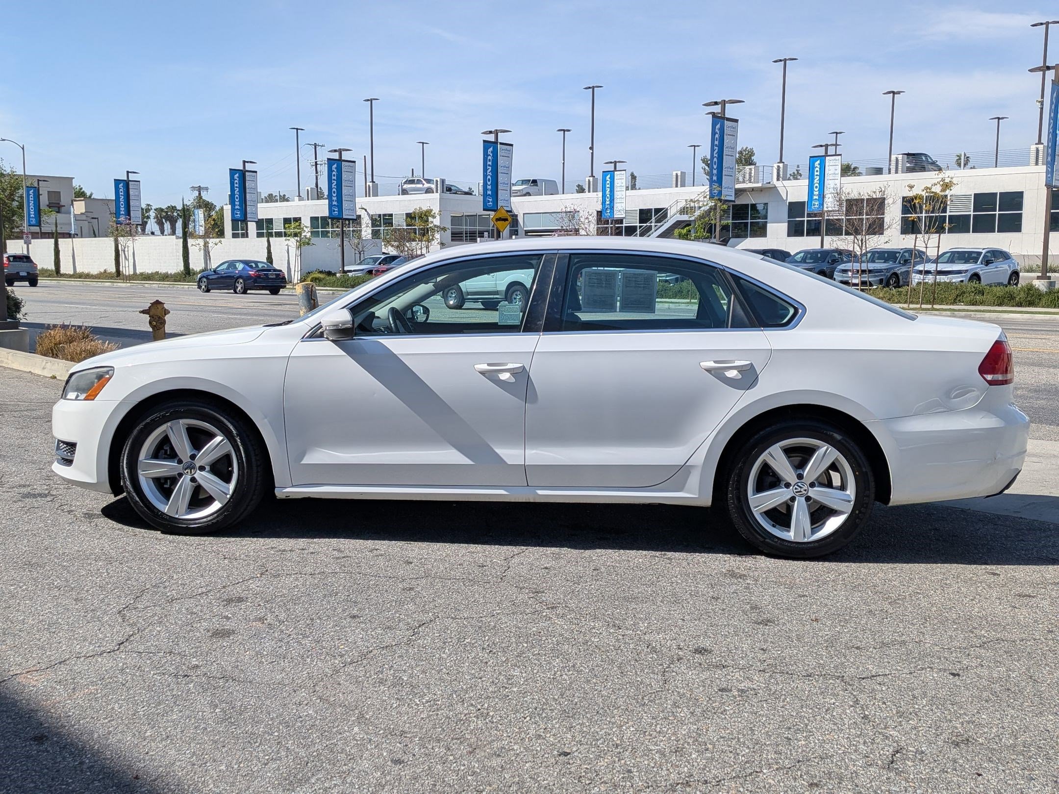 Used 2012 Volkswagen Passat 2.5 SE image 8