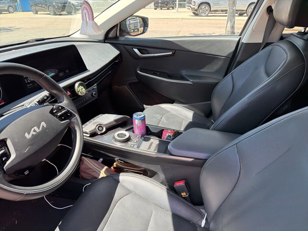 Used 2022 Kia EV6 Wind w/ Wind Technology Package AWD/4WD image 20