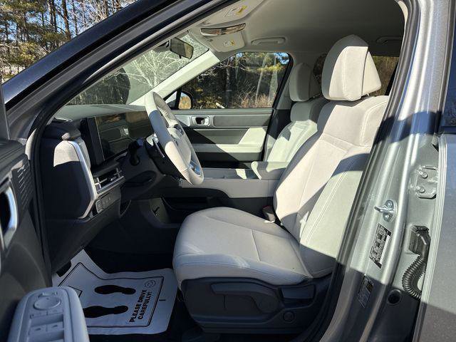 New 2026 Hyundai Santa Fe SE image 13