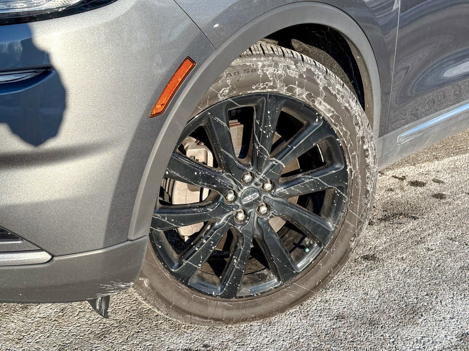 Used 2023 Lincoln Nautilus Reserve w/ Monochromatic Package image 10