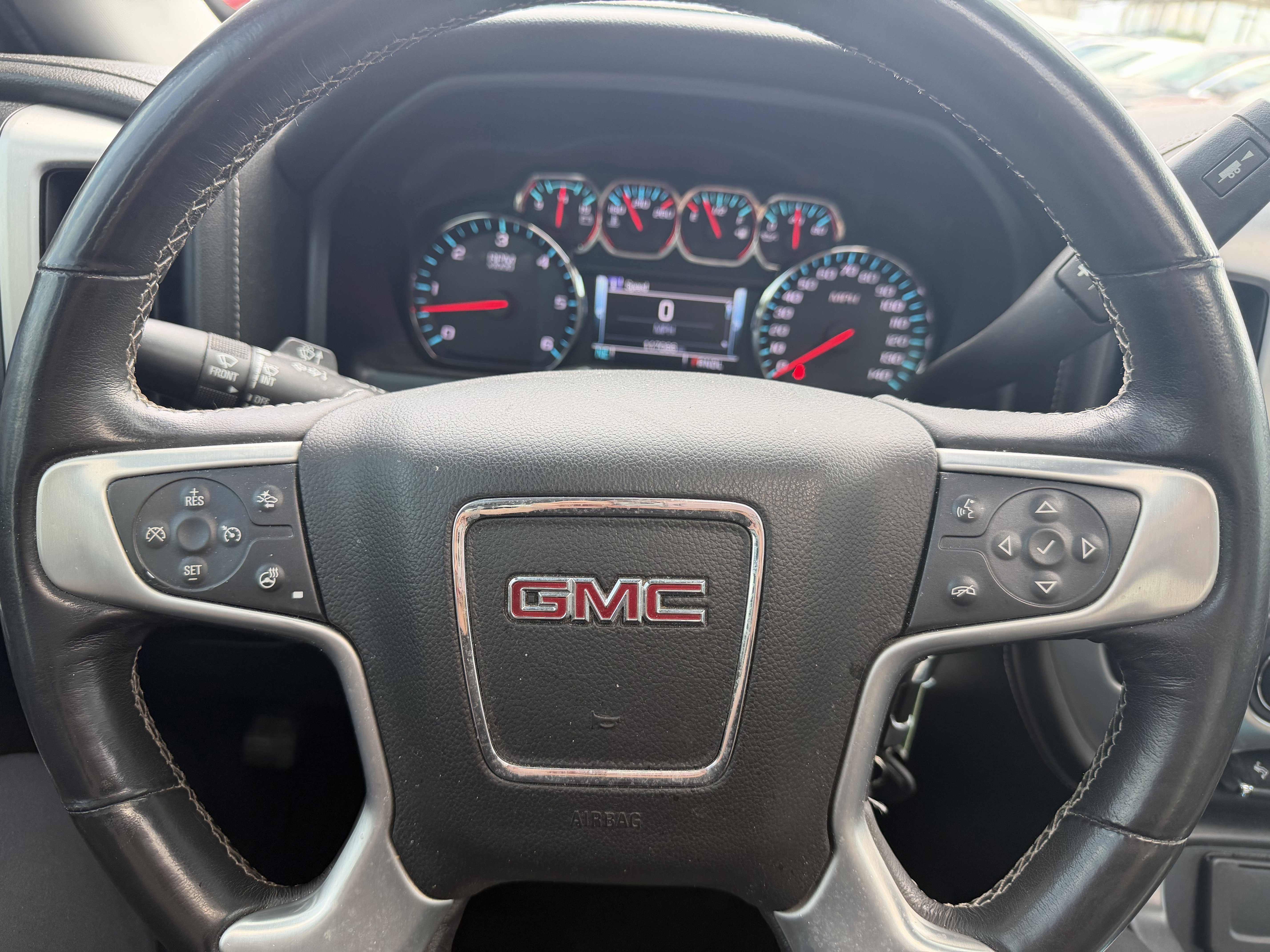 Used 2018 GMC Sierra 1500 SLT AWD/4WD image 2