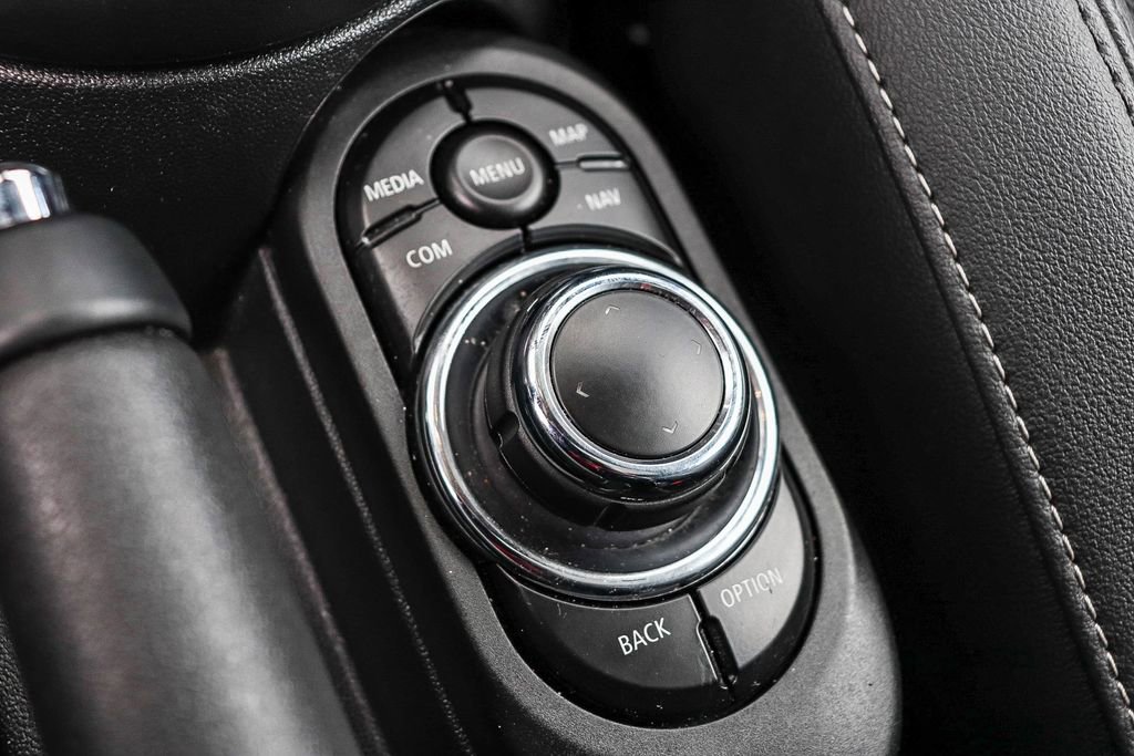 Used 2023 MINI Cooper S image 25