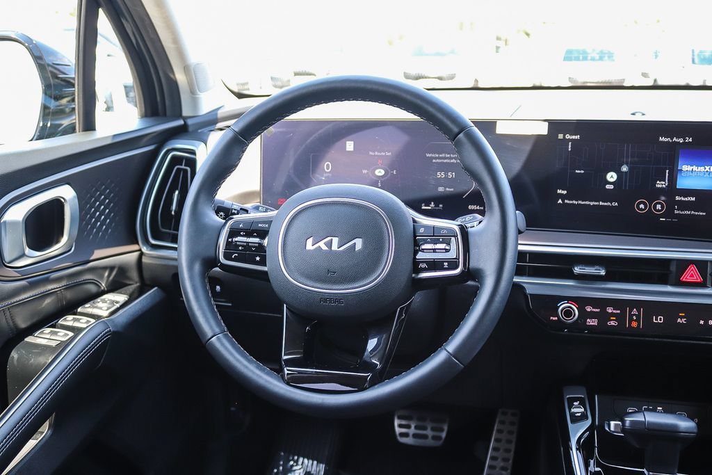 Used 2025 Kia Sorento SX FWD image 14